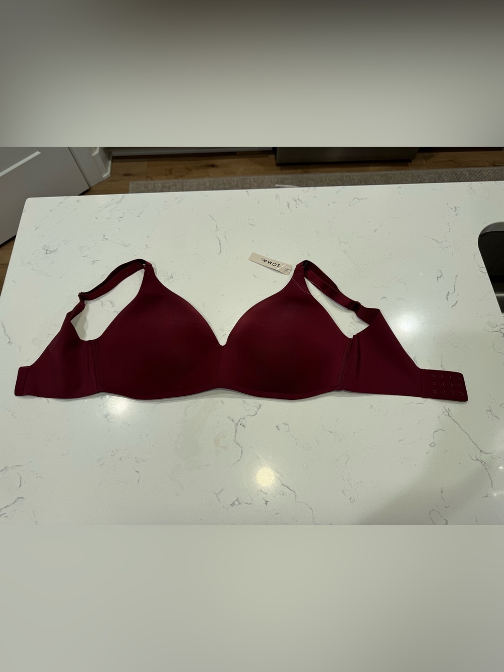 Soma Vanishing 360 Wireless Bra Velvet Plum size 34DD New With Tags